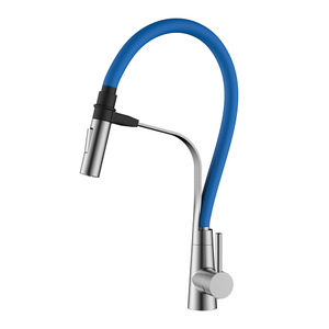 Mezcladora de fregadero de cocina de acero cepillado con tubo de silicona